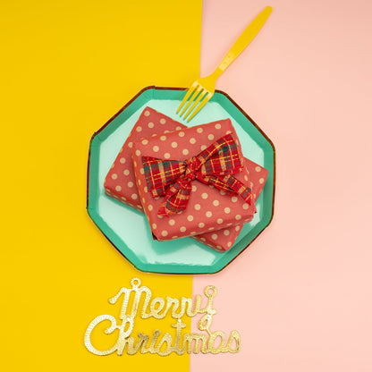 Red Polka Dot Christmas Kraft Wrapping Paper with Cut Line on Reverse